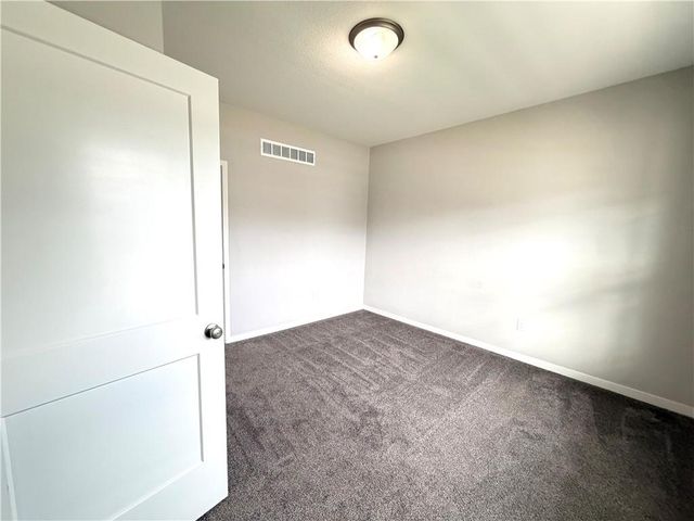 11312 Yecker Avenue, Kansas City, KS 66109