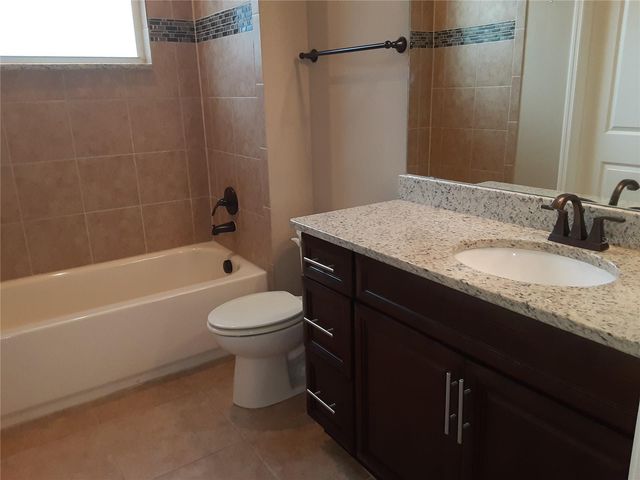 33848 EMERALD POND LOOP, Leesburg, FL 34788