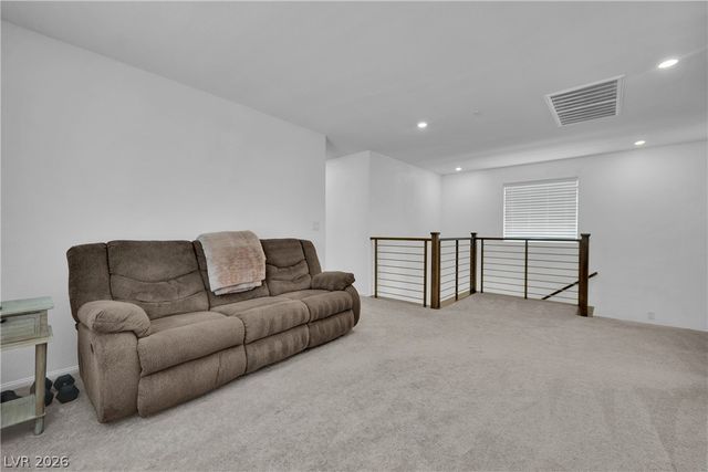 10691 Sariah Skye Avenue, Las Vegas, NV 89166
