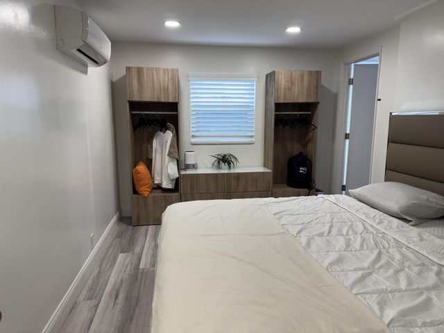 200 NE 56th Street, Fort Lauderdale, FL 33334