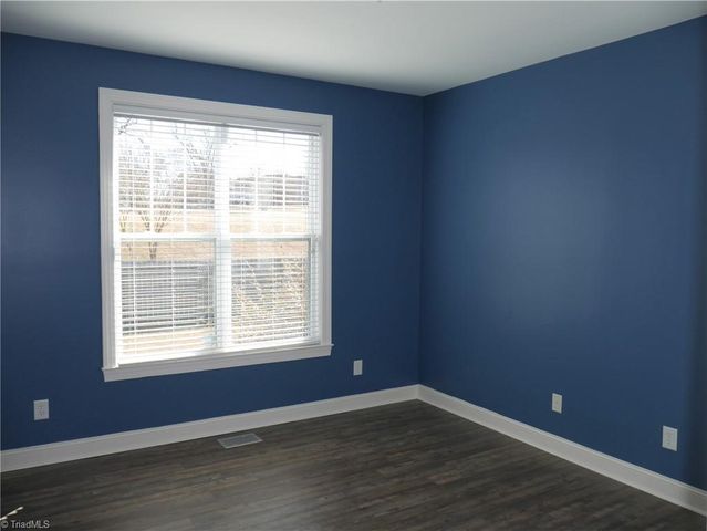 1330 Mint Street, Winston-salem, NC 27127