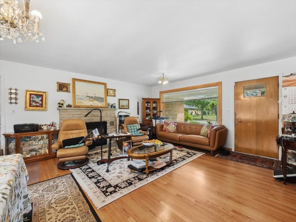 330 Cornell Avenue, Des Plaines, IL 60016 — photo 4