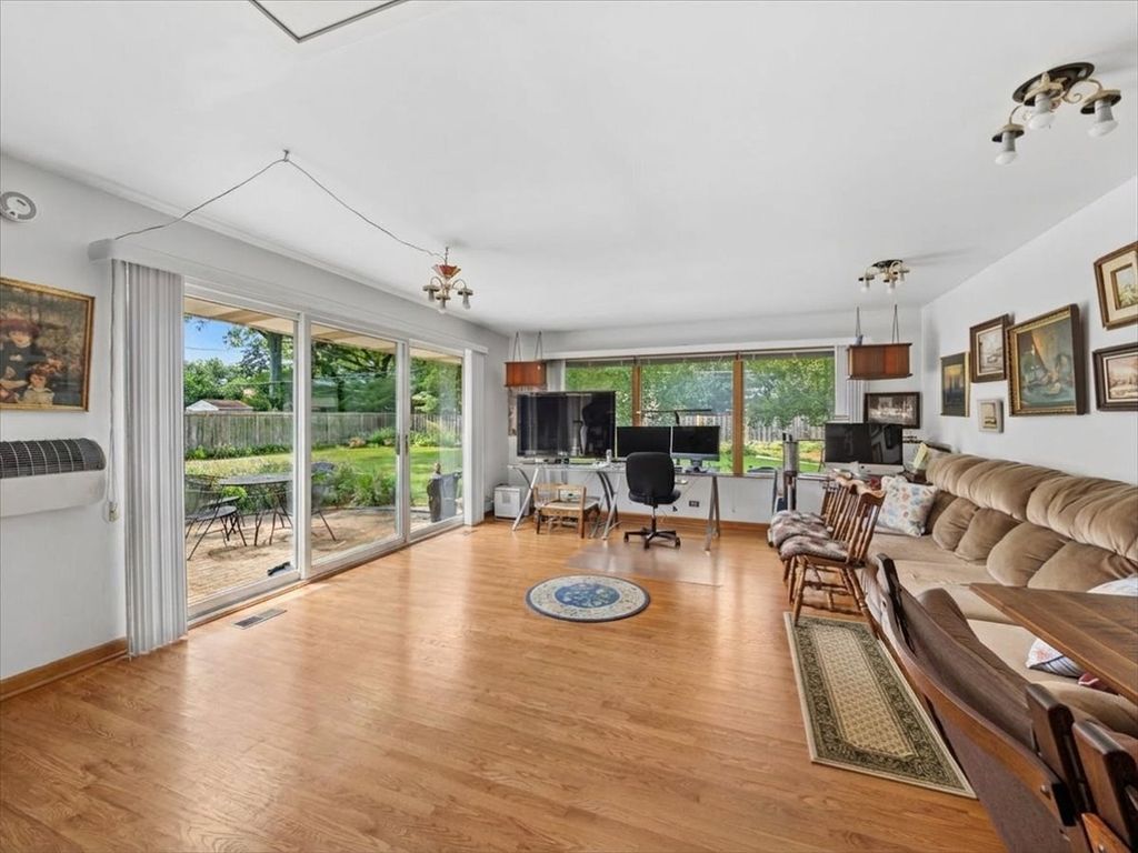 330 Cornell Avenue, Des Plaines, IL 60016 — photo 5