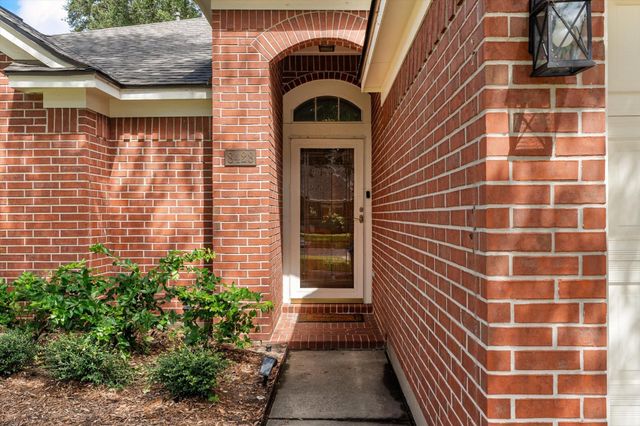 8428 E Copper Village Drive, Houston, TX 77095