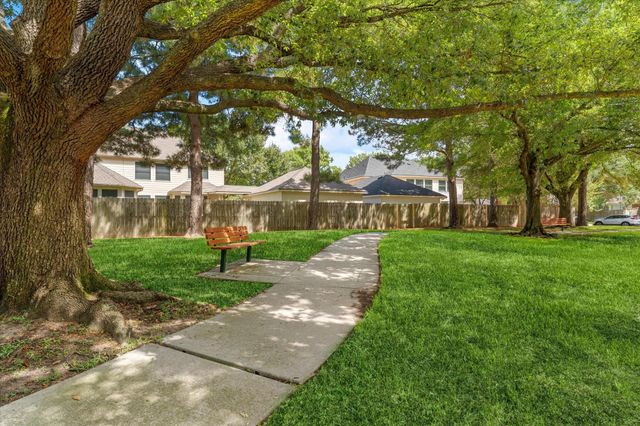 8428 E Copper Village Drive, Houston, TX 77095