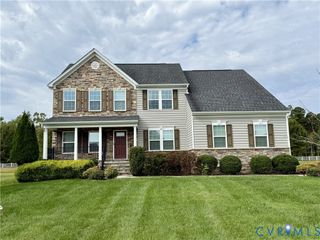12106 Rotunda Ln, Chester, VA 23836