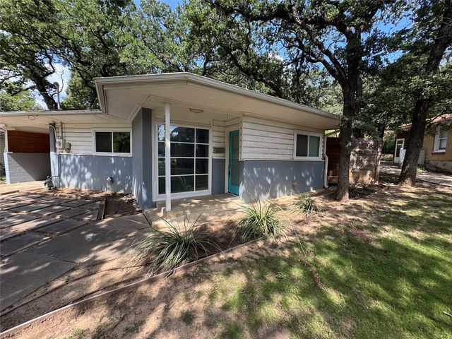 2215 Provine Street, Fort Worth, TX 76103
