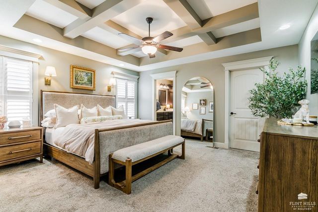 412 Ledgestone Ridge Court, Manhattan, KS 66503