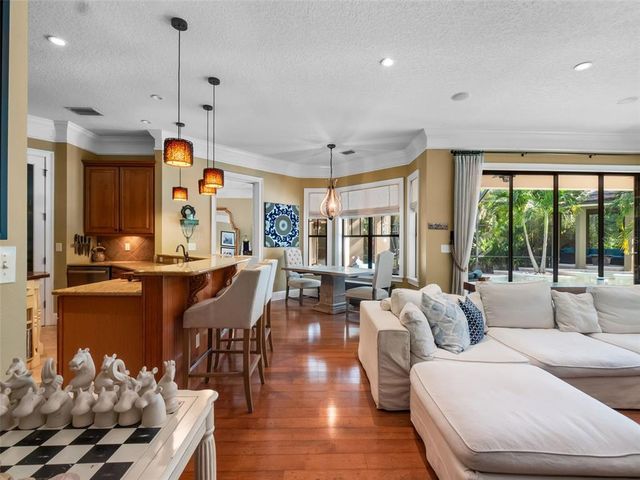 2750 LEE SHORE LOOP, Orlando, FL 32820