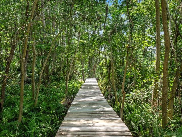 2750 LEE SHORE LOOP, Orlando, FL 32820