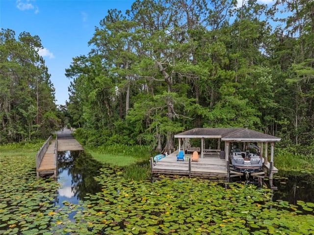 2750 LEE SHORE LOOP, Orlando, FL 32820