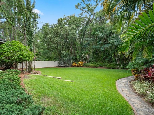 2750 LEE SHORE LOOP, Orlando, FL 32820