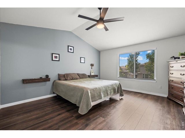 2431 Maplewood Cir E, Longmont, CO 80503
