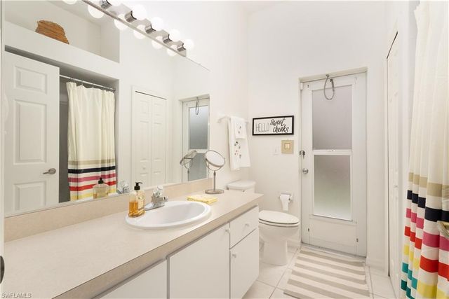 4916 SW 11th PL, Cape Coral, FL 33914