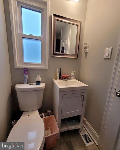 302 IRIS RD, Cherry Hill, NJ 08003