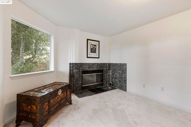 2745 Butters Drive, Oakland, CA 94602