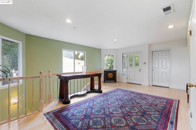 2745 Butters Drive, Oakland, CA 94602