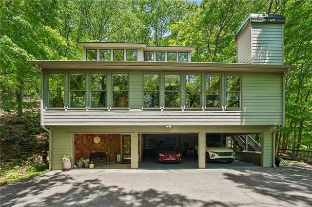 238 Windflower Drive, Big Canoe, GA 30143