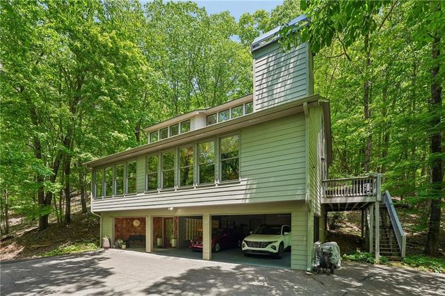 238 Windflower Drive, Big Canoe, GA 30143