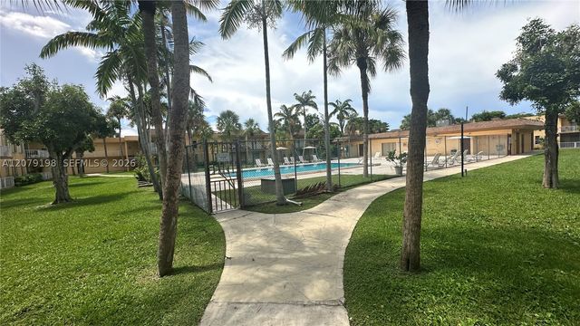13700 SW 62nd St 138, Miami, FL 33183