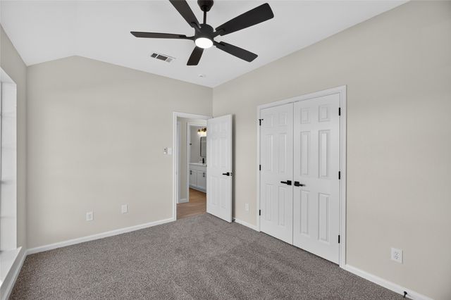 2221 Bridle Path Drive, Lancaster, TX 75146