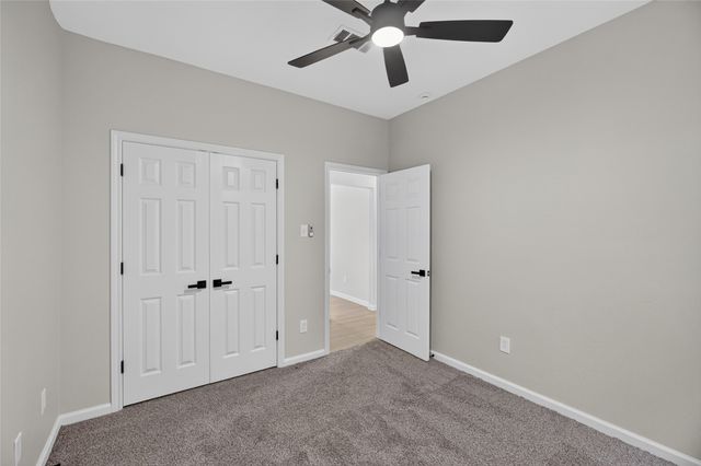 2221 Bridle Path Drive, Lancaster, TX 75146