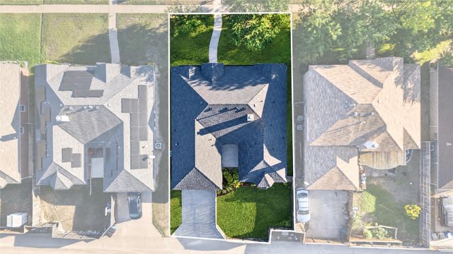 2221 Bridle Path Drive, Lancaster, TX 75146