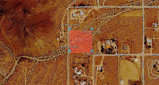 1530 N Jemez Trail, Landers, CA 92285