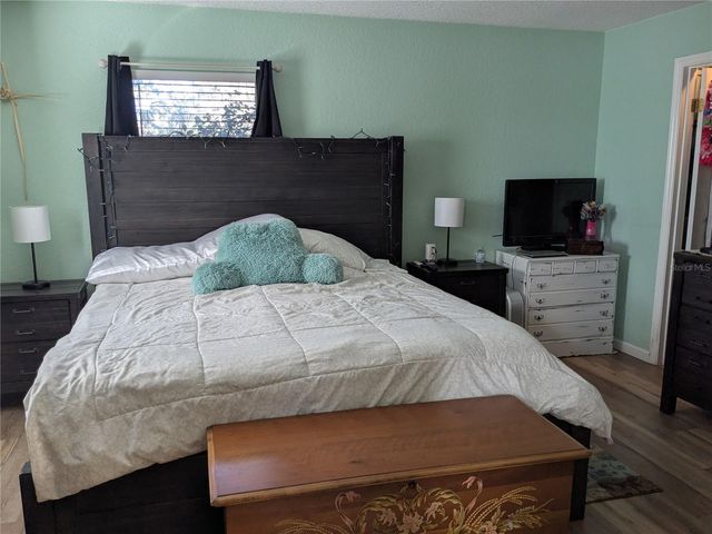 4011 SE 46TH STREET, Ocala, FL 34480