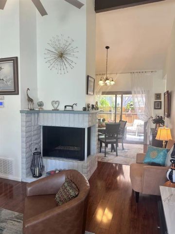 1414 Market Street, Vista, CA 92084