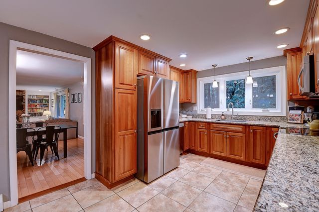 34 Heritage Drive, Glastonbury, CT 06033