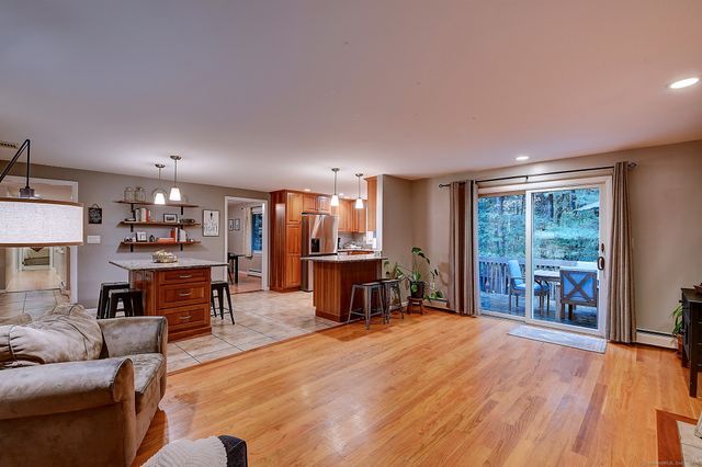 34 Heritage Drive, Glastonbury, CT 06033