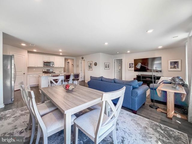 206 LILLY, Pottstown, PA 19464