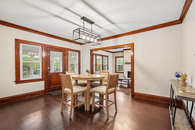 3615 W Cold Spring ROAD, Greenfield, WI 53221
