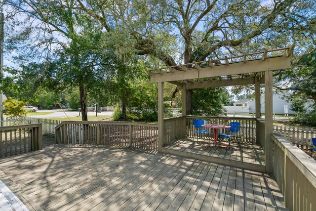 147 & 153 Caswell Branch Road, Freeport, FL 32439