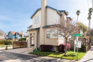10 Mary Case Lane, Santa Cruz, CA 95060