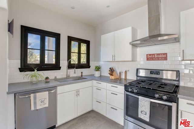 6309 Meridian Street, Los Angeles, CA 90042