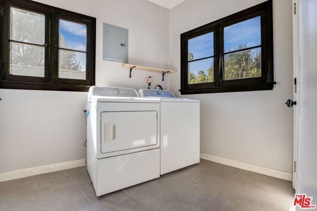 6309 Meridian Street, Los Angeles, CA 90042