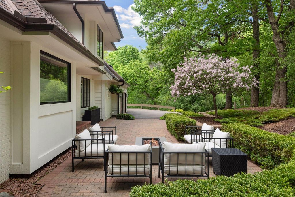 6 Spring Farm Lane, North Oaks, MN 55127 — photo 3