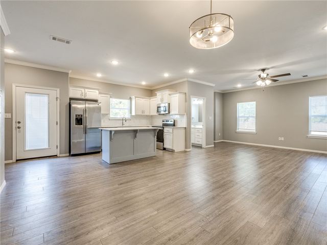 4131-4133 W Santa Maria Lane, Fayetteville, AR 72704