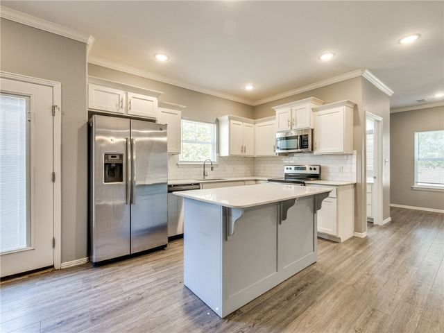 4131-4133 W Santa Maria Lane, Fayetteville, AR 72704