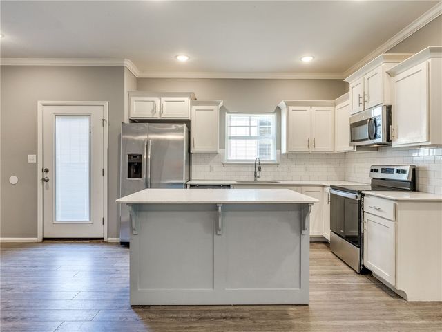 4131-4133 W Santa Maria Lane, Fayetteville, AR 72704