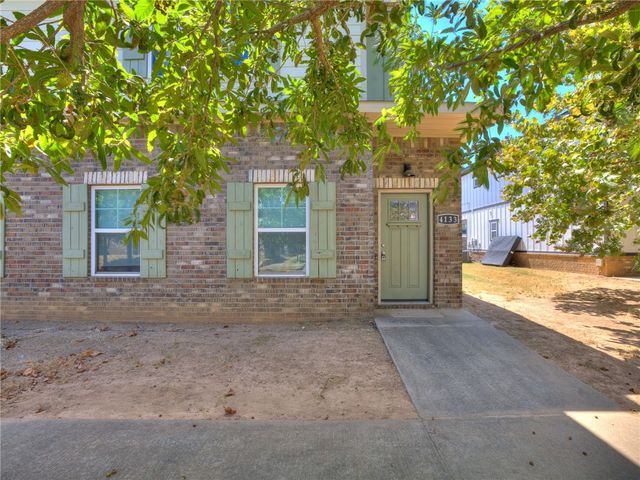 4131-4133 W Santa Maria Lane, Fayetteville, AR 72704