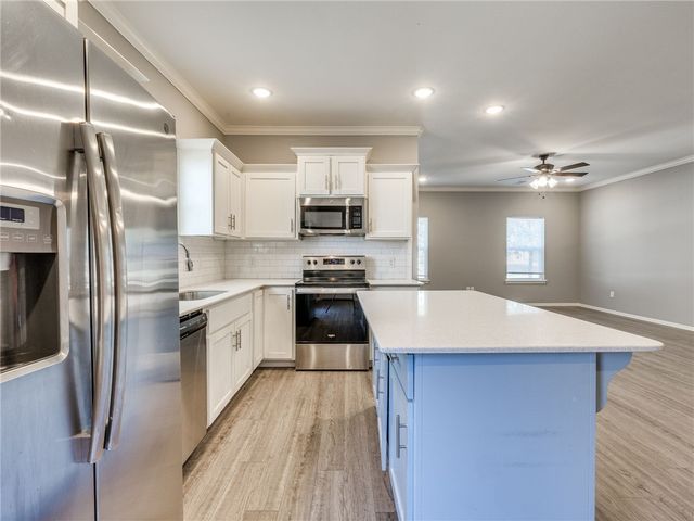 4131-4133 W Santa Maria Lane, Fayetteville, AR 72704