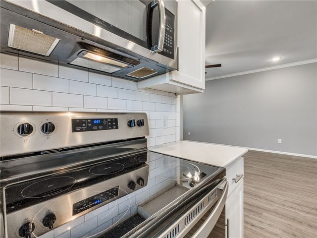 4131-4133 W Santa Maria Lane, Fayetteville, AR 72704