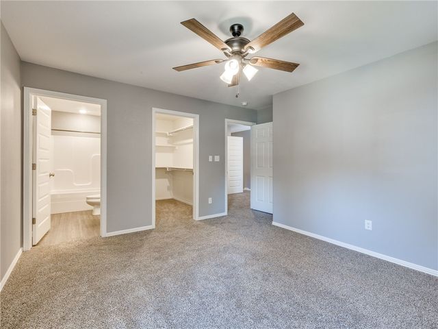 4131-4133 W Santa Maria Lane, Fayetteville, AR 72704