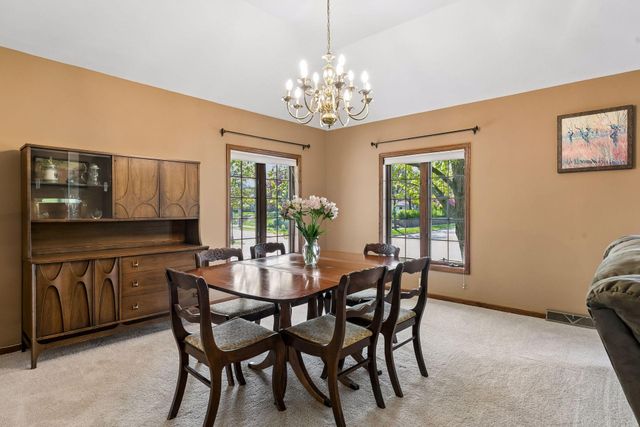 707 Hamline Avenue S, Saint Paul, MN 55116