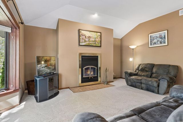 707 Hamline Avenue S, Saint Paul, MN 55116