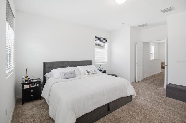 4601 CROSS PRAIRIE PARKWAY, St Cloud, FL 34772