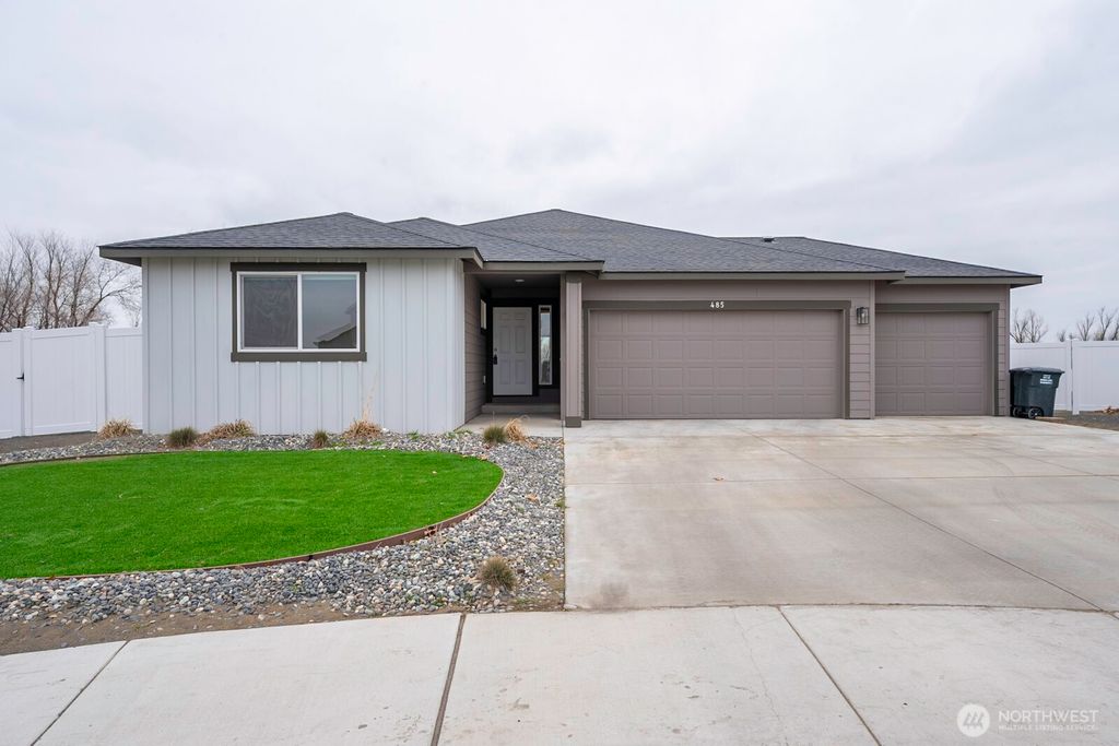485 N Ruddy Street, Moses Lake, WA 98837